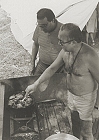 thumb_dontas02c.jpg (12745 bytes)